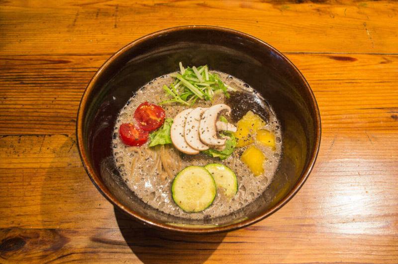 ベジタリアンラーメン ヴィーガンラーメンが食べられるお店 Manpuku Veggie